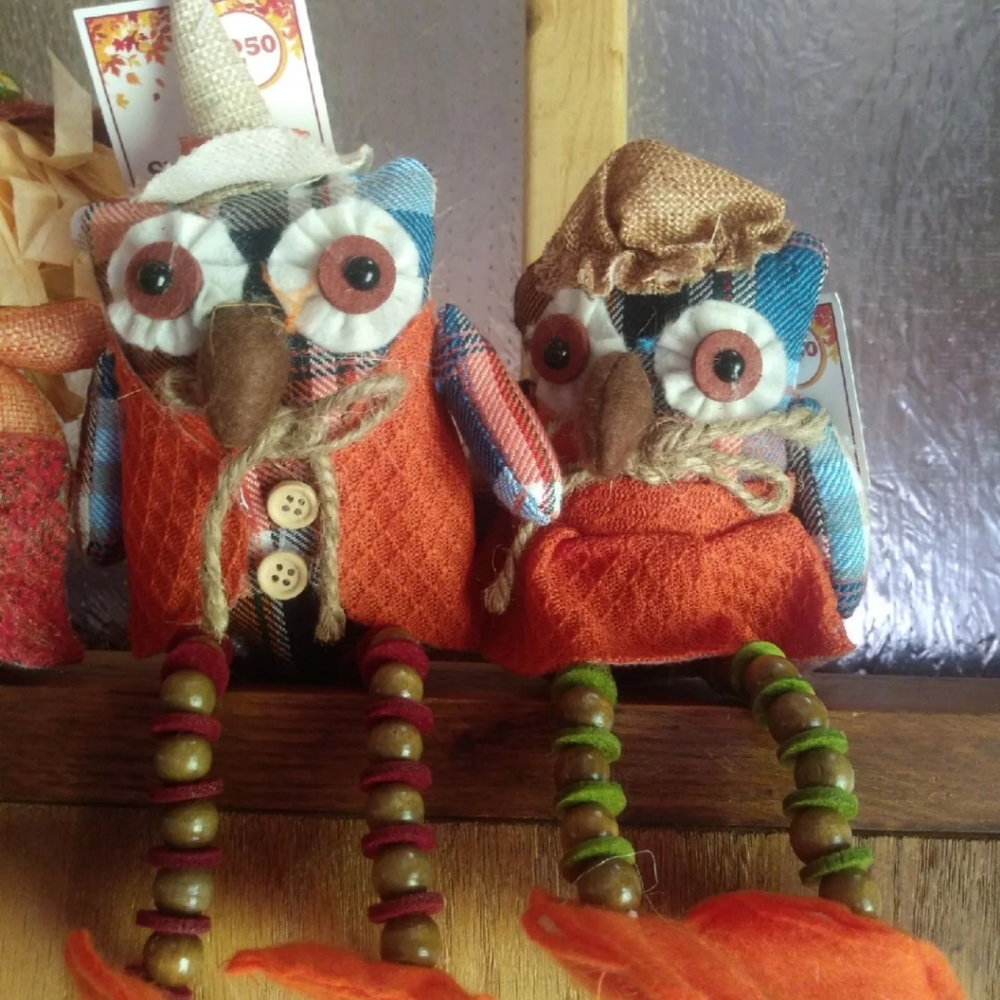 Shelf Sitters